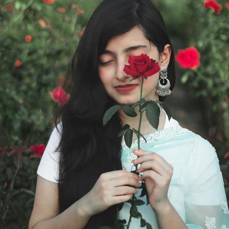 Sanjay Kapoor, Client Relations Director, discussing corporate gifting strategy with business clients